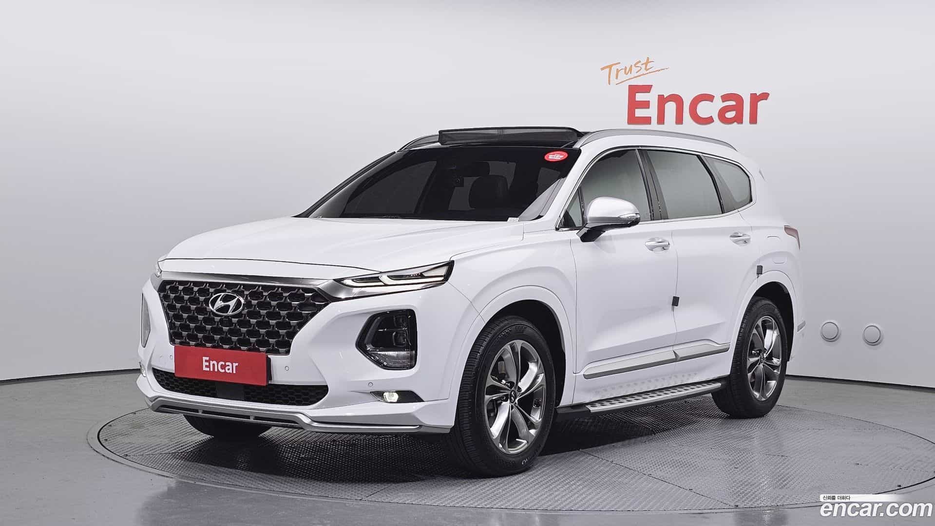 Santafe Hyundai 2018.9-OUTER-001