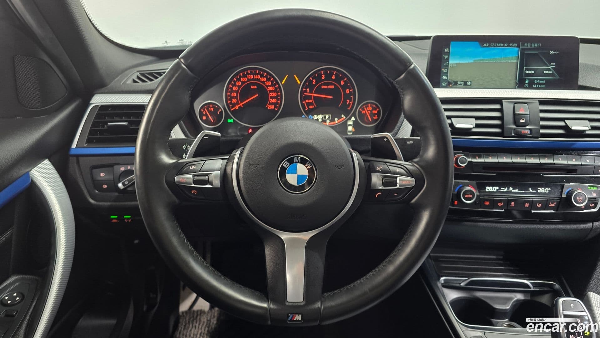 Main__Slider__Photo:3-Series BMW 2017.9-12