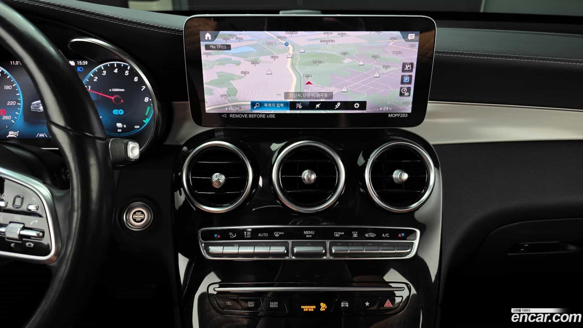 GLC-Class Mercedes-Benz 2022.6-OPTION-023