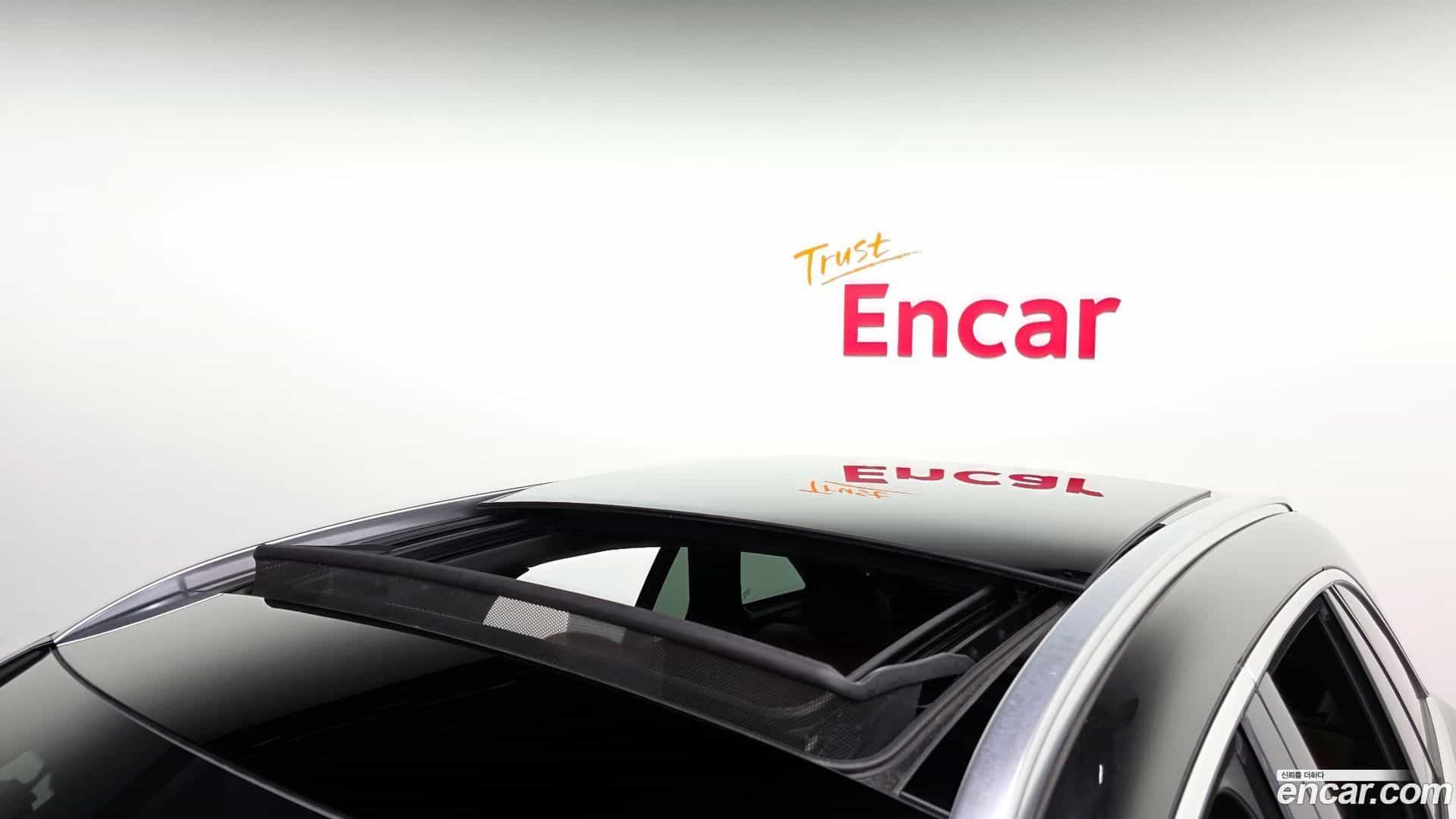 GLC-Class Mercedes-Benz 2022.6-OPTION-024