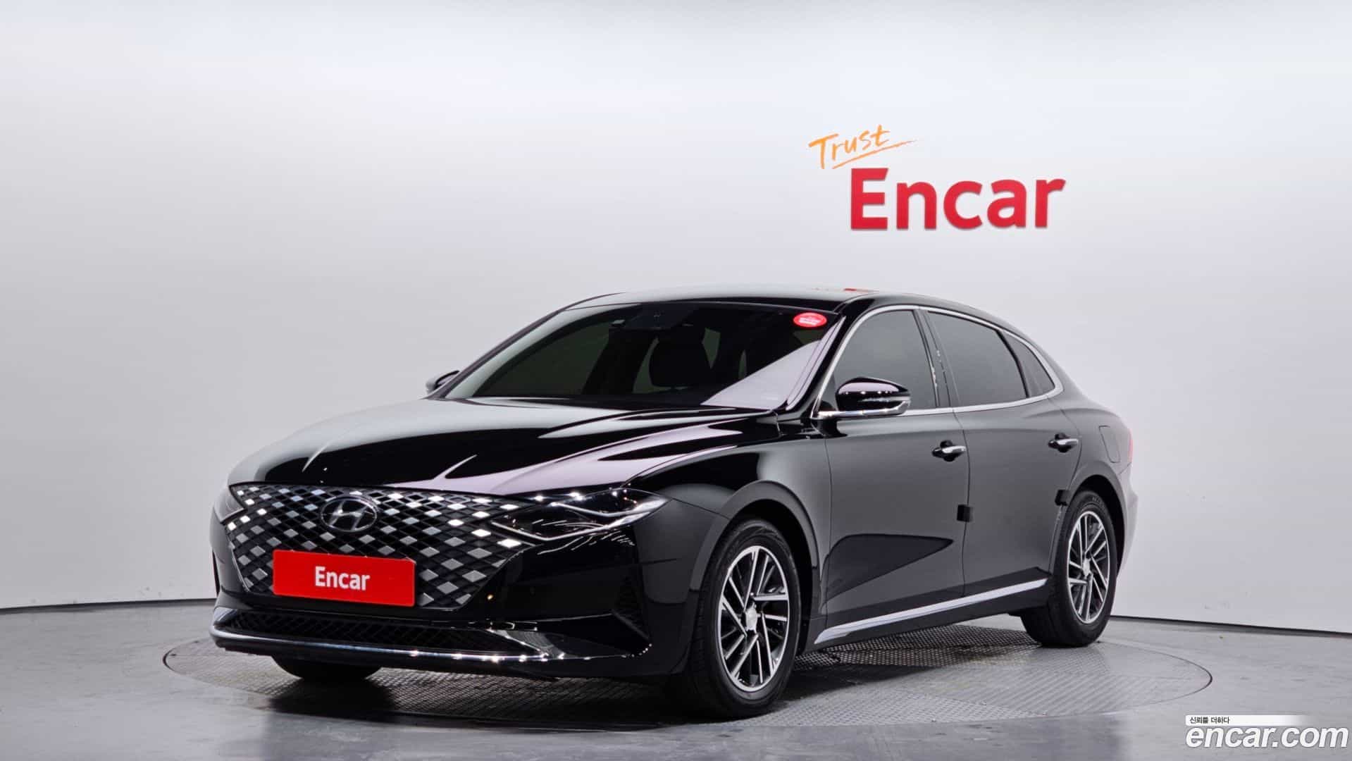 Grandeur Hyundai 2021.2-OUTER-001