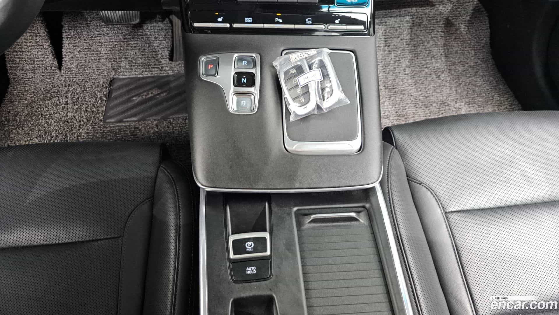 Grandeur Hyundai 2021.2-INNER-009