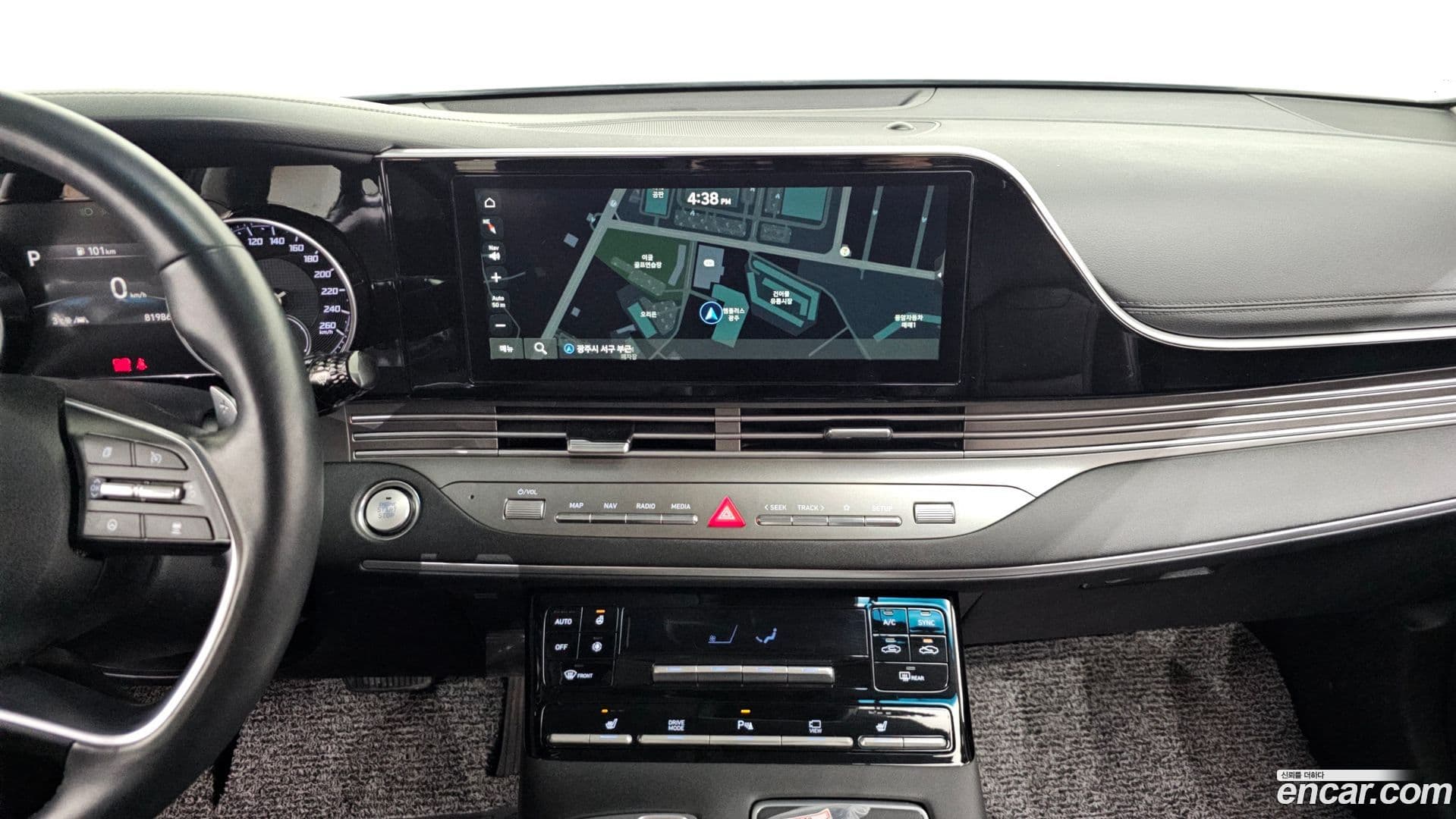 Main__Slider__Photo:Grandeur Hyundai 2021.2-13