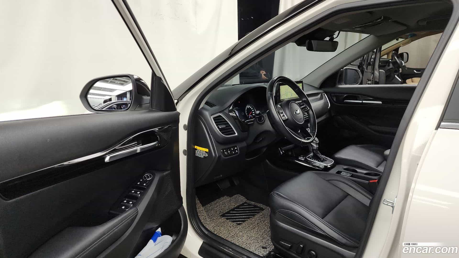 Seltos Kia 2020.1-INNER-010