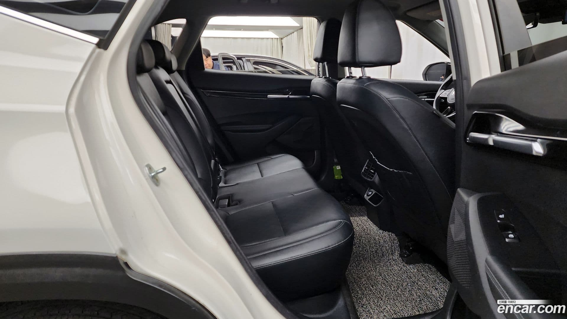 Main__Slider__Photo:Seltos Kia 2020.1-11