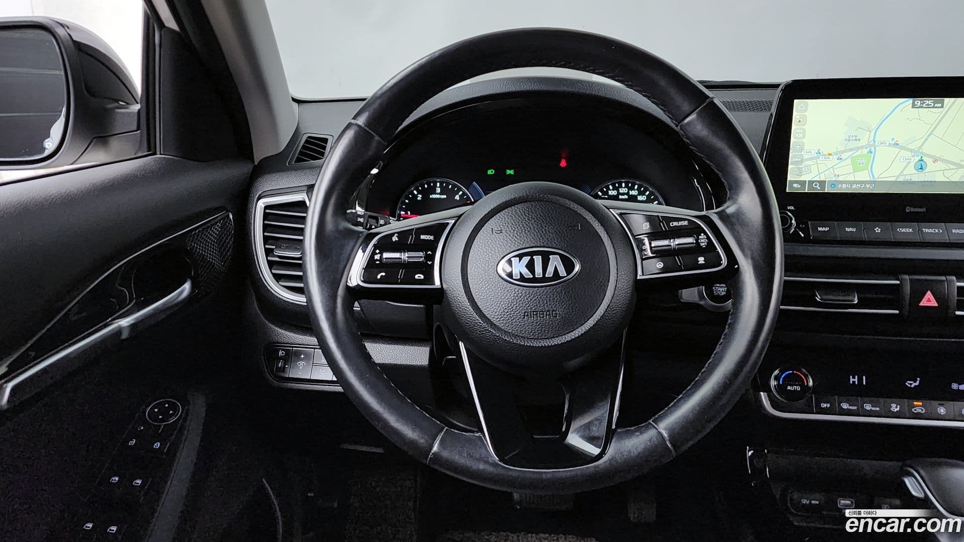 Main__Slider__Photo:Seltos Kia 2020.1-12