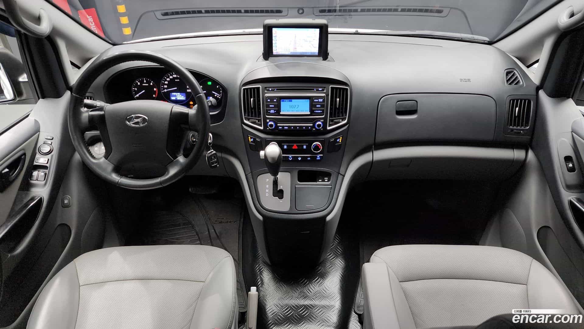 Starex Hyundai 2020.9-INNER-007