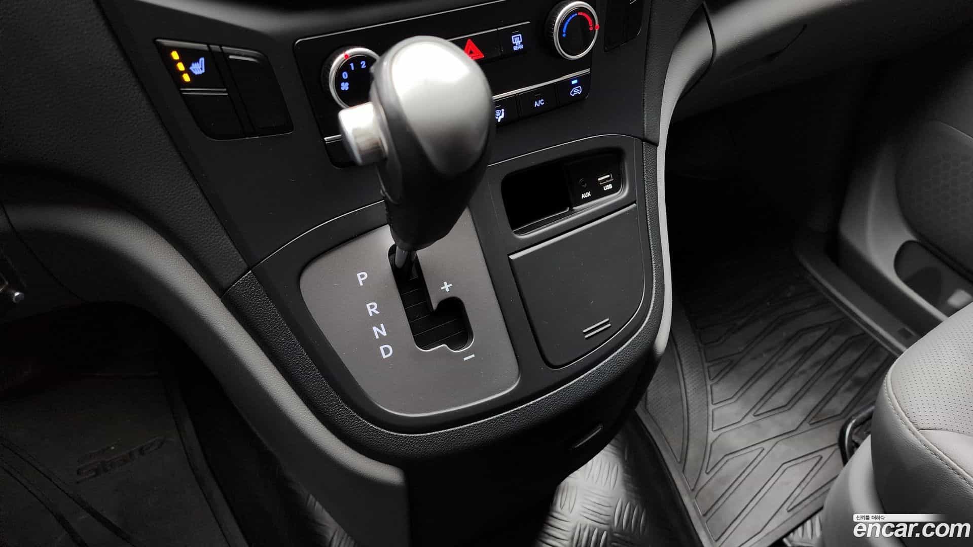 Starex Hyundai 2020.9-INNER-009