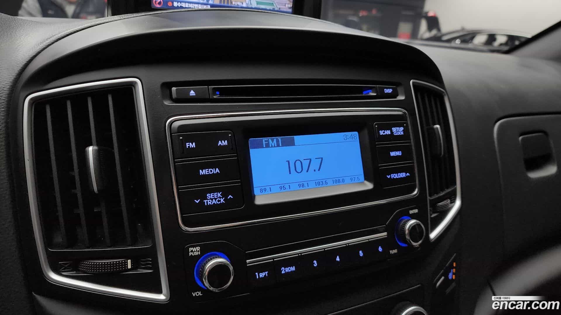 Starex Hyundai 2020.9-OPTION-020