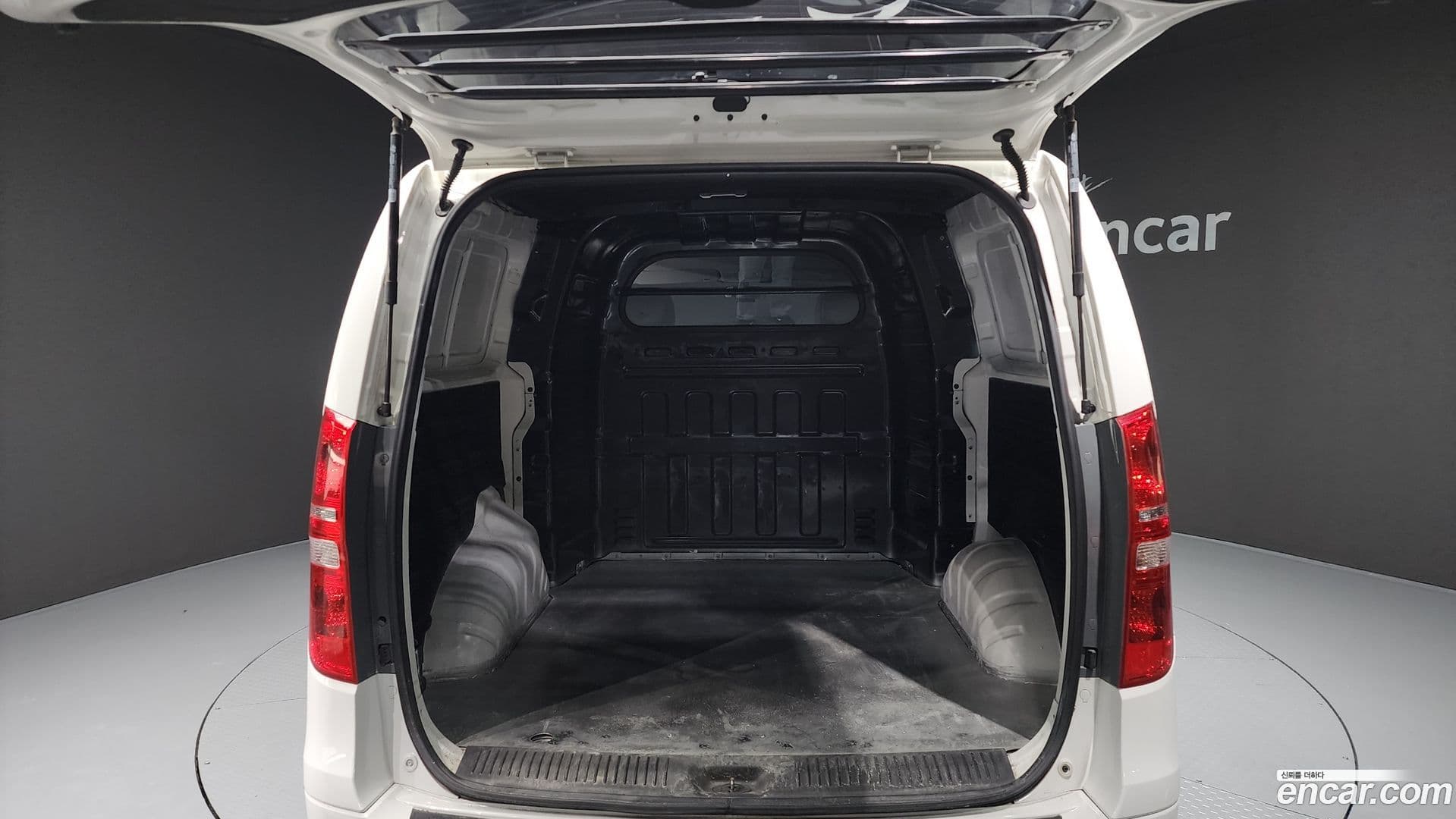 Main__Slider__Photo:Starex Hyundai 2020.9-19