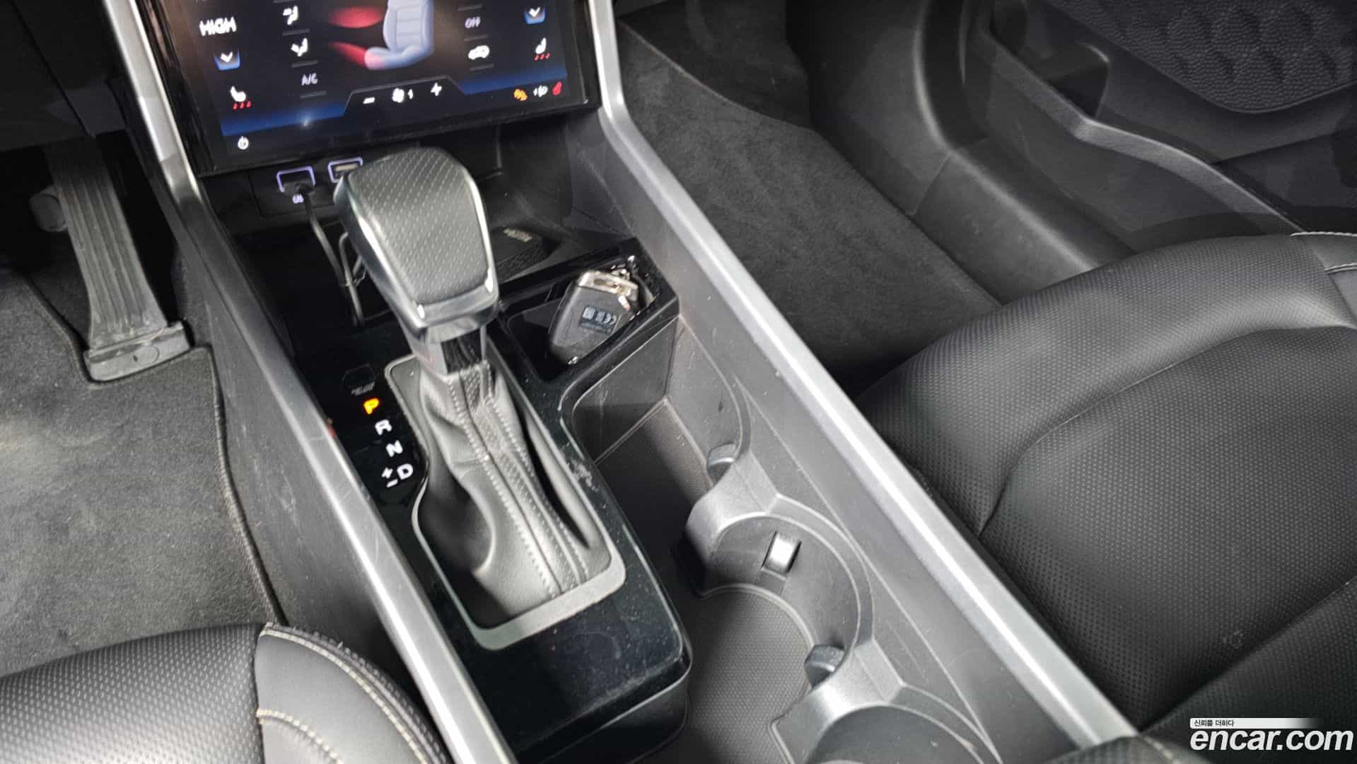 Torres KG_Mobility_Ssangyong 2022.8-INNER-009