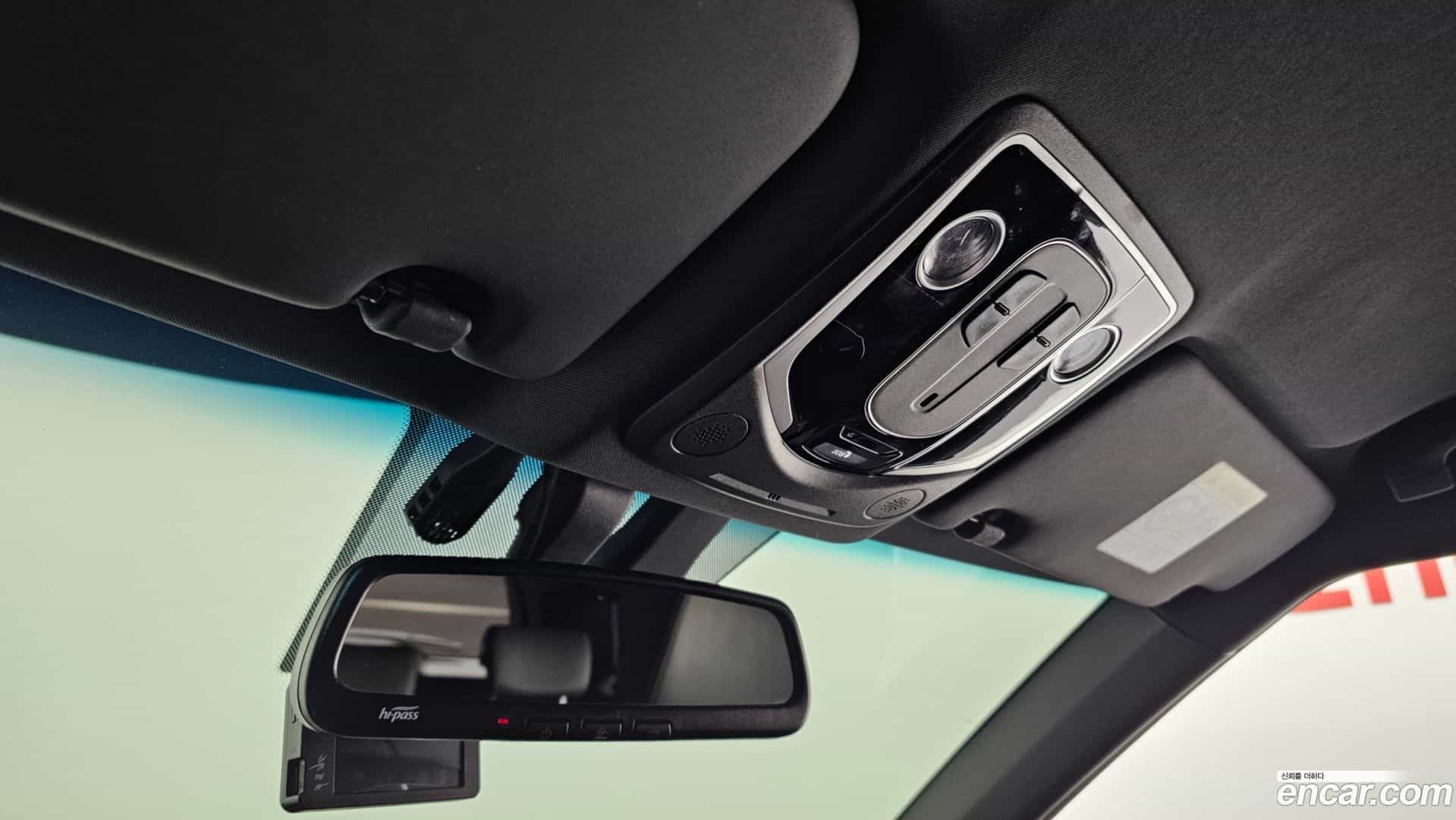 Torres KG_Mobility_Ssangyong 2022.8-OPTION-023