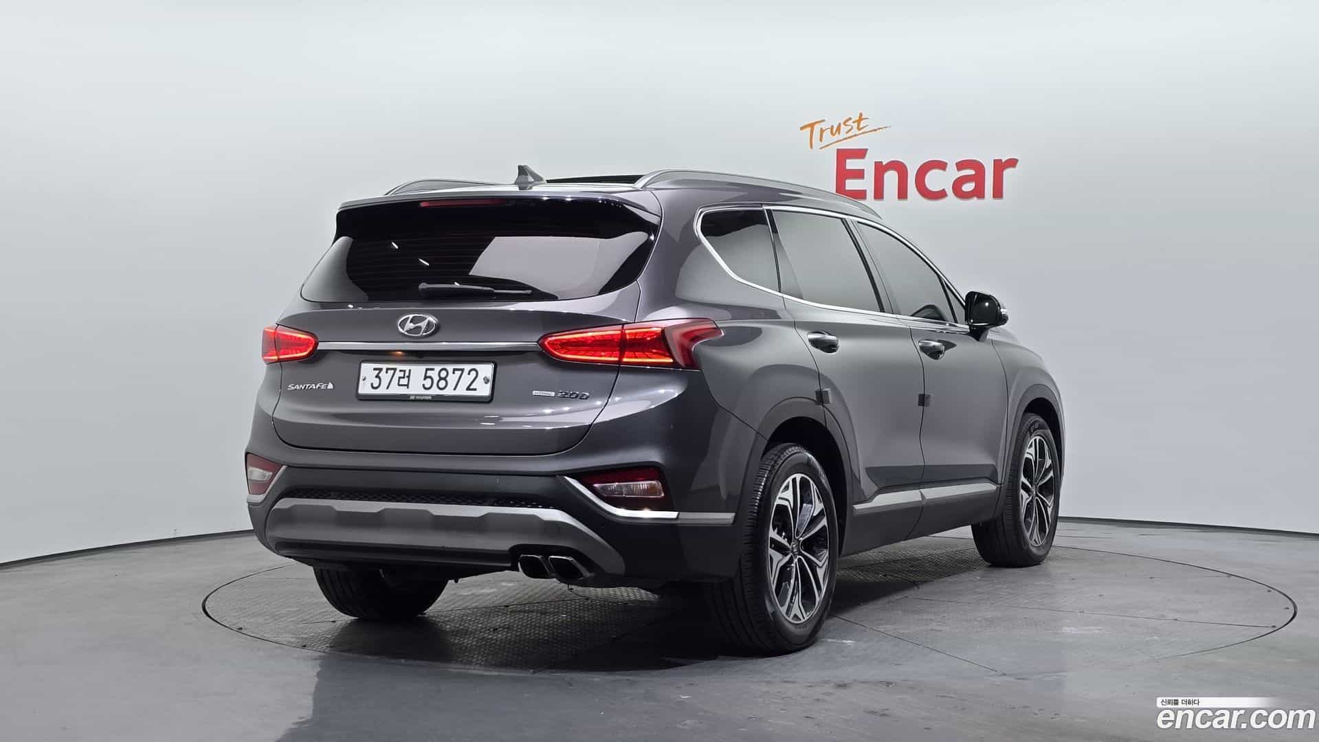 Santafe Hyundai 2018.5-OUTER-002