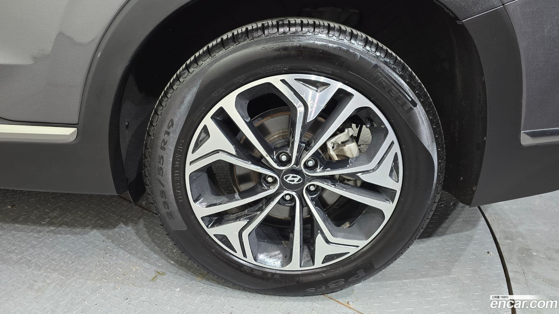 Main__Slider__Photo:Santafe Hyundai 2018.5-4