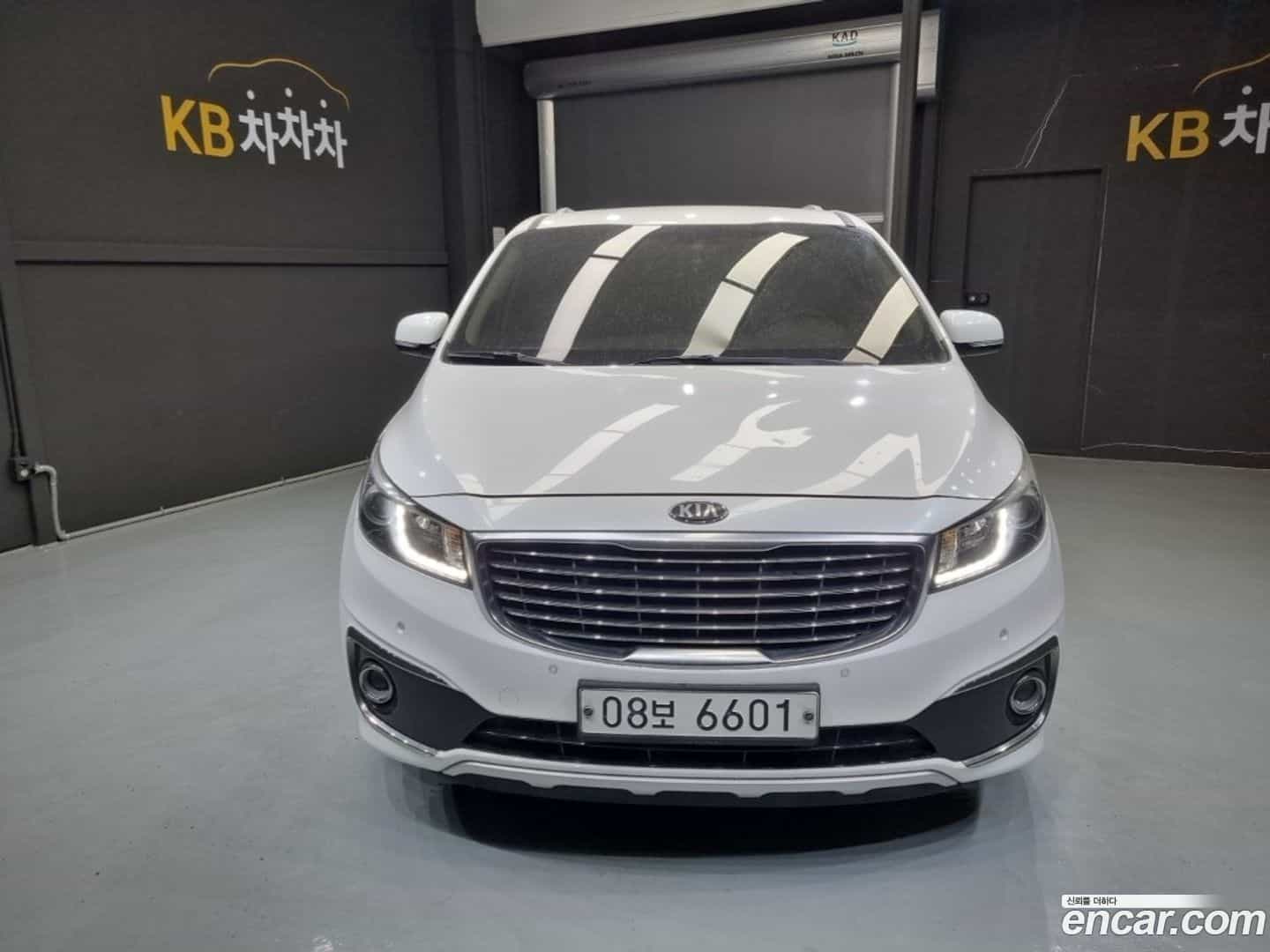 Canival Kia 2017.1-OUTER-002