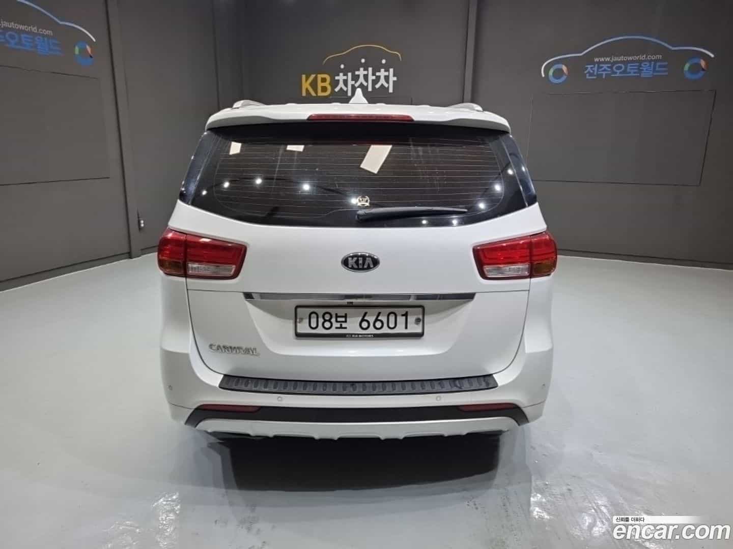 Canival Kia 2017.1-OUTER-004