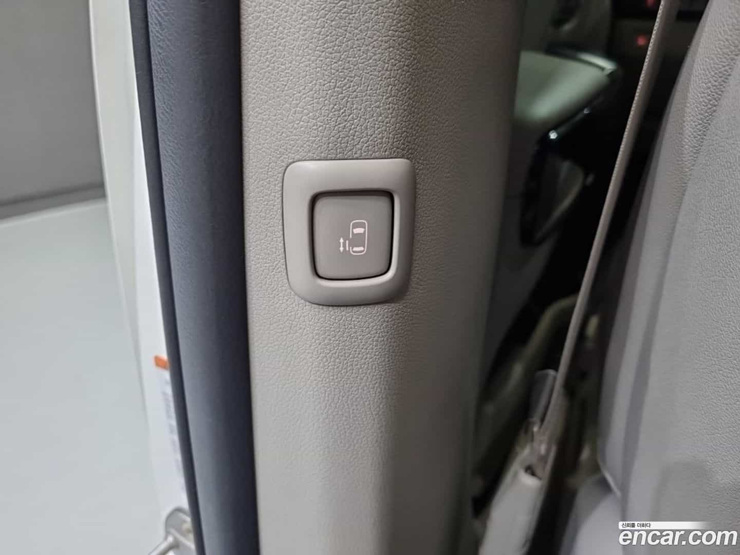 Canival Kia 2017.1-OPTION-021