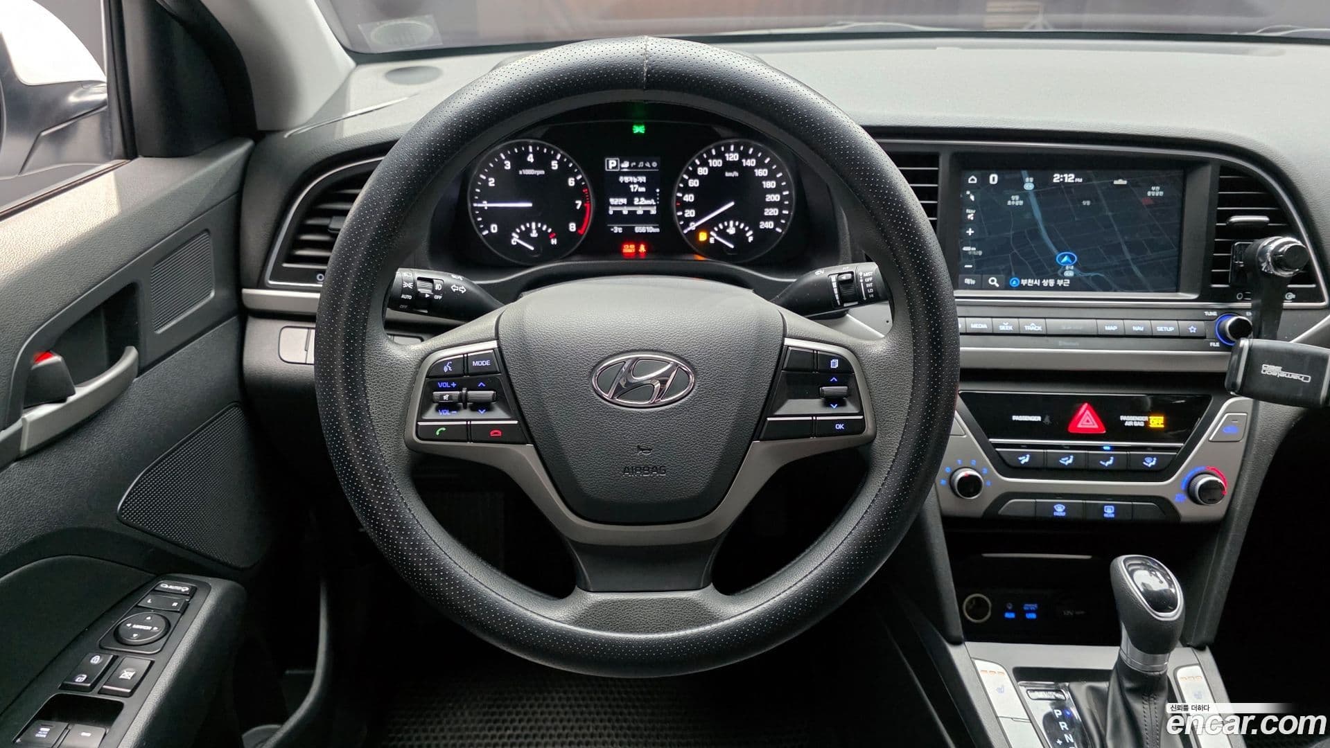 Main__Slider__Photo:AVANTE Hyundai 2018.8-12