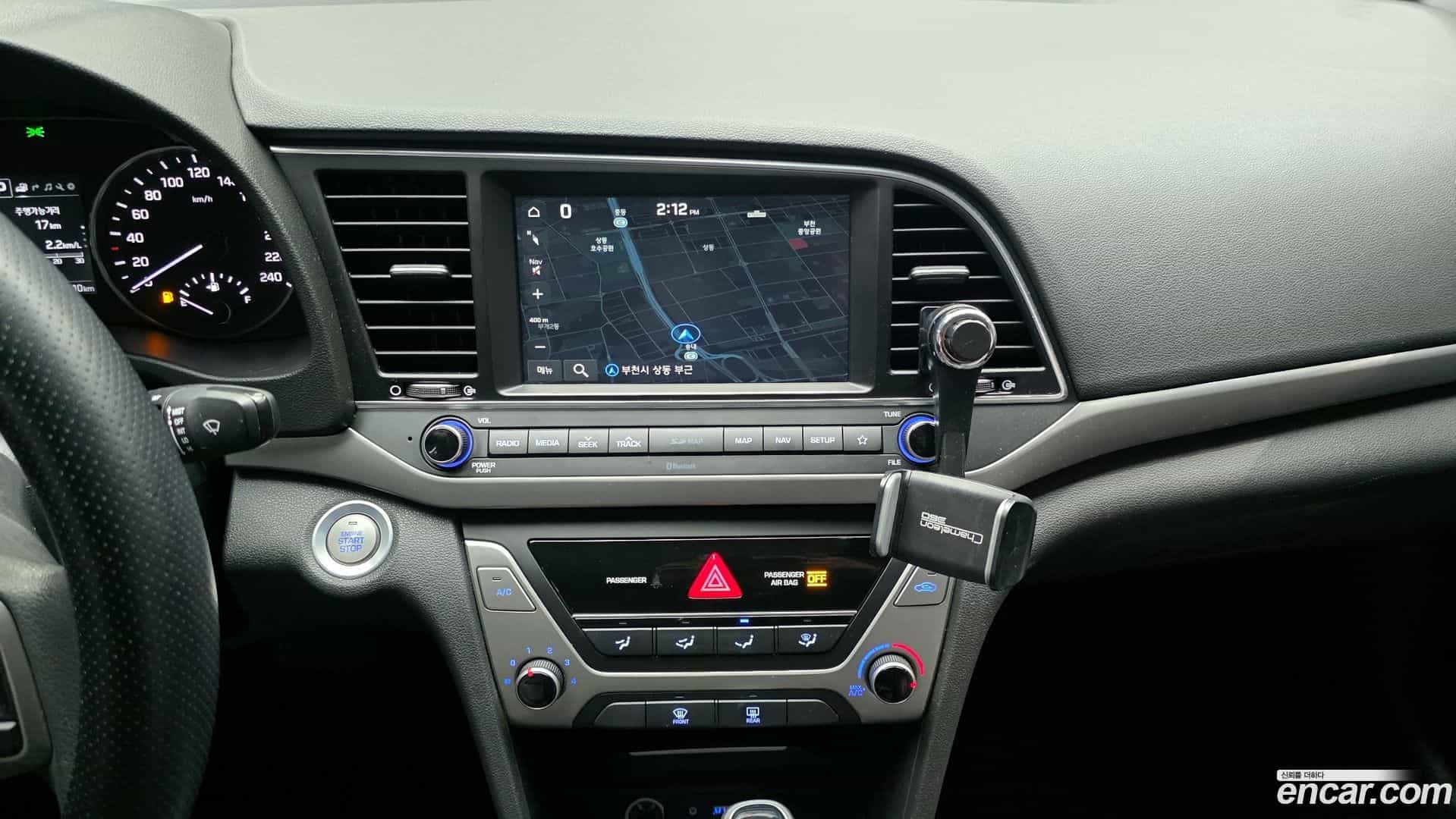 AVANTE Hyundai 2018.8-OPTION-018