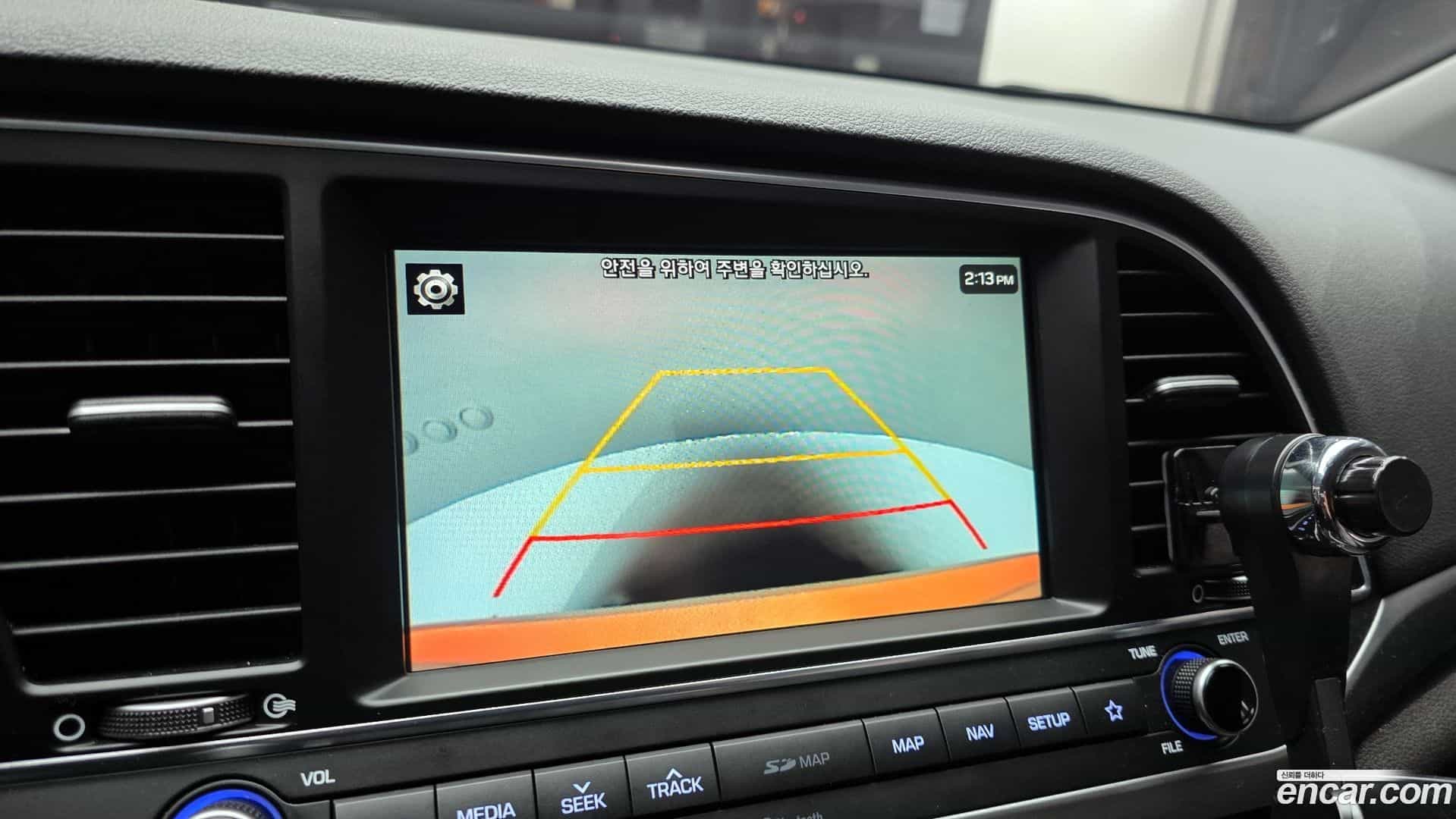 AVANTE Hyundai 2018.8-OPTION-019