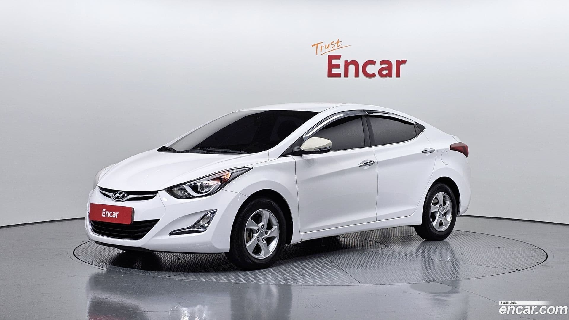 Main__Slider__Photo:AVANTE Hyundai 2014.0-0