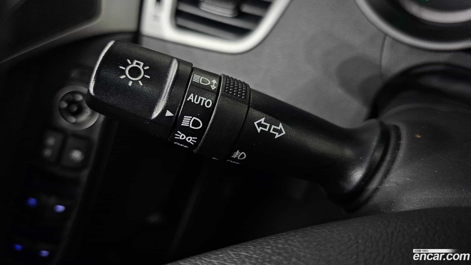 AVANTE Hyundai 2014.0-OPTION-021