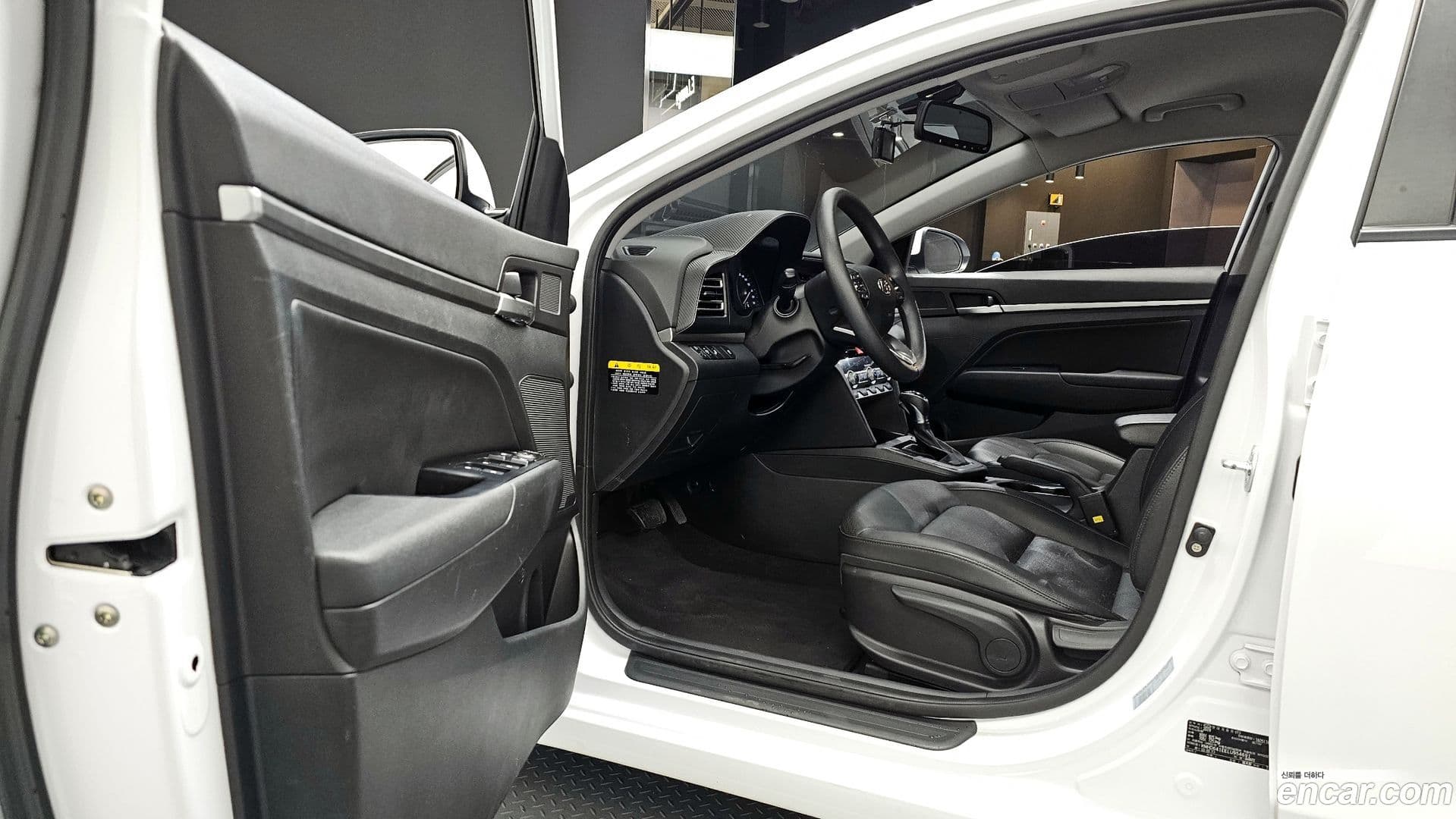 Main__Slider__Photo:AVANTE Hyundai 2019.7-9