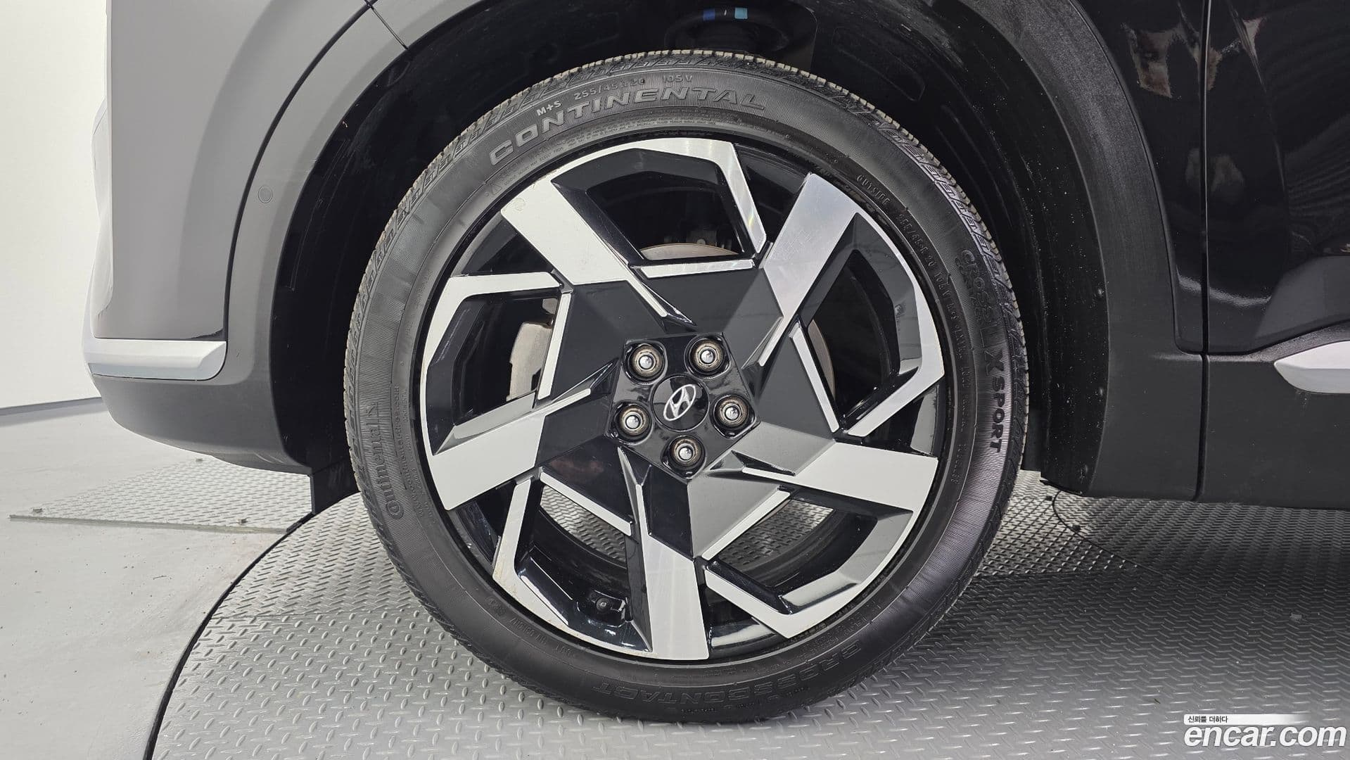 Main__Slider__Photo:Santafe Hyundai 2021.0-4