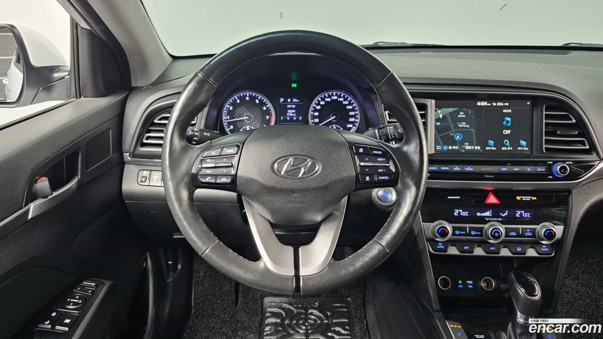 AVANTE Hyundai 2019.3-OPTION-017