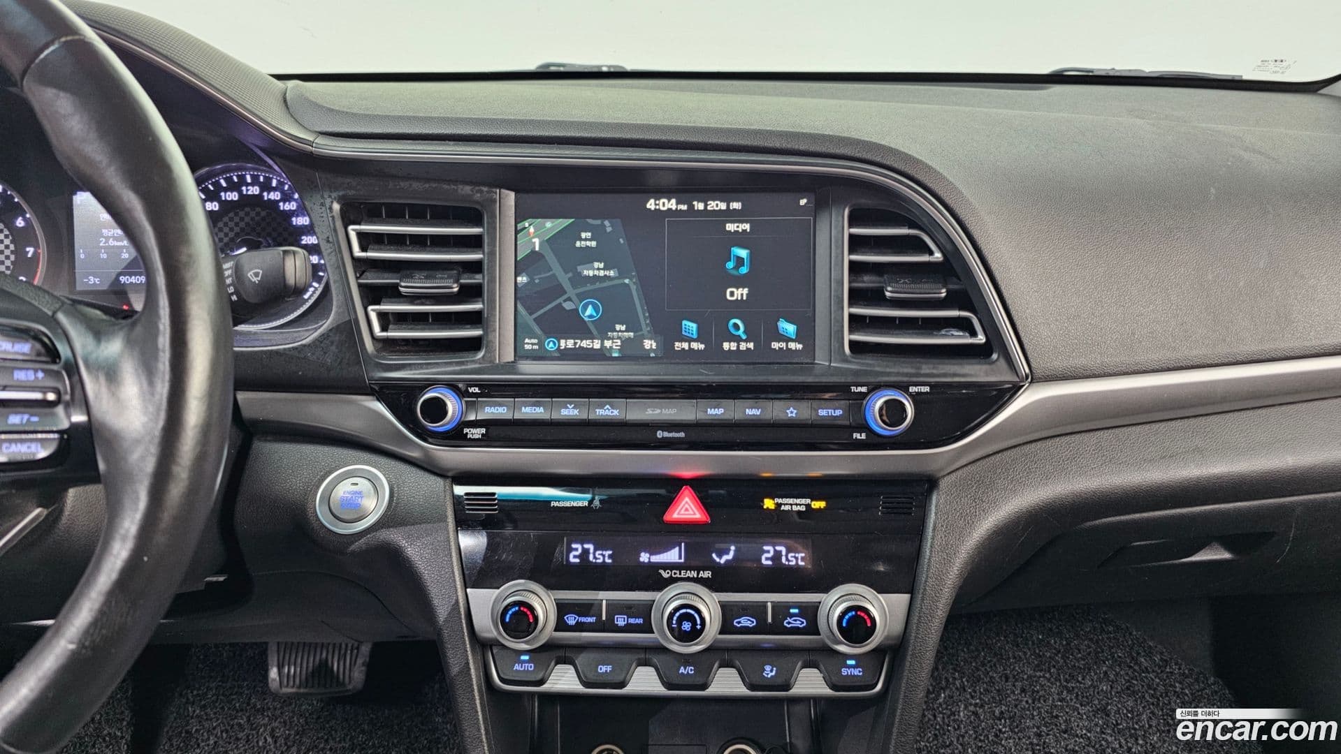 Main__Slider__Photo:AVANTE Hyundai 2019.3-13