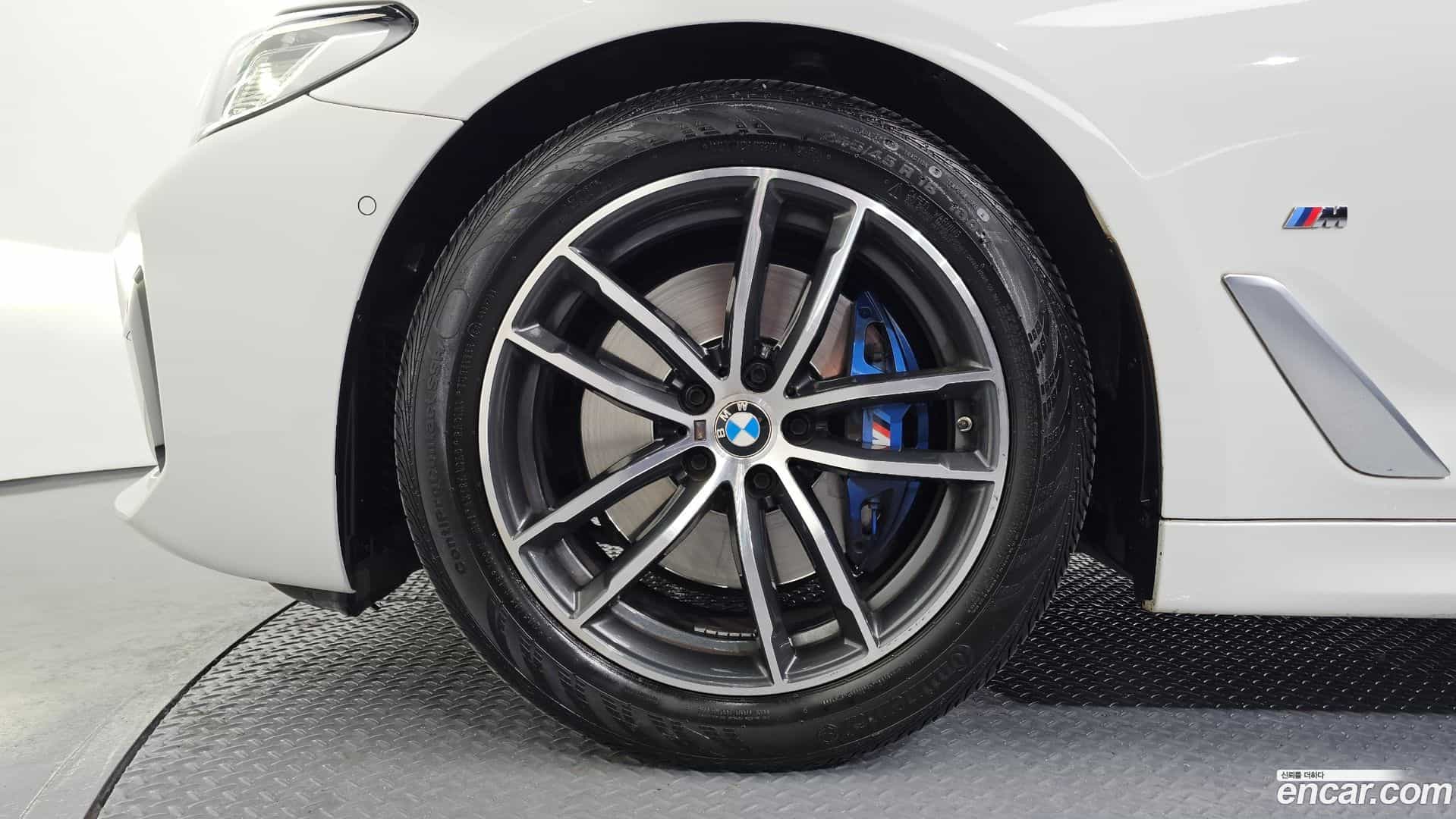 5-Series BMW 2023.0-OUTER-005