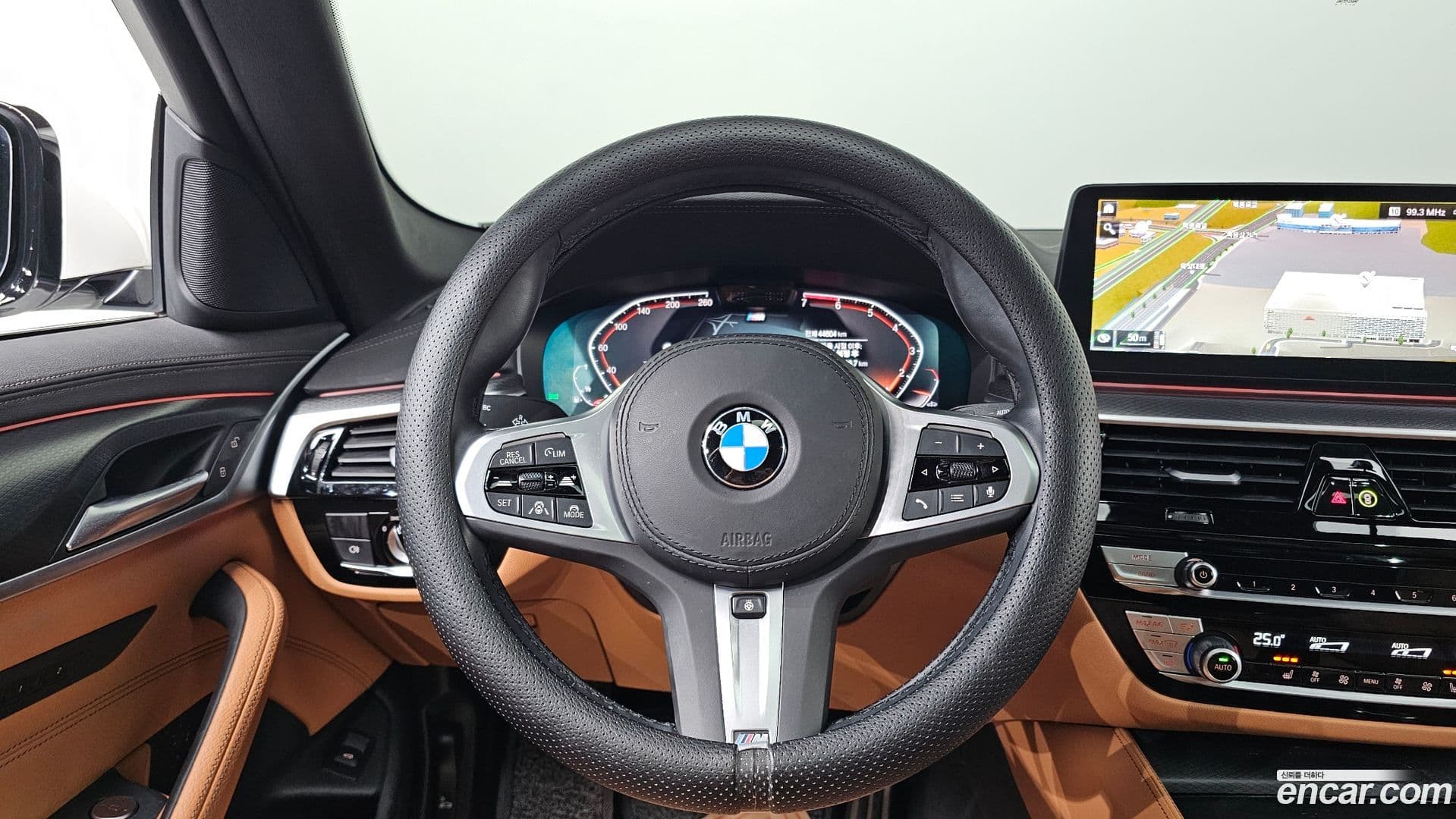 Main__Slider__Photo:5-Series BMW 2023.0-14