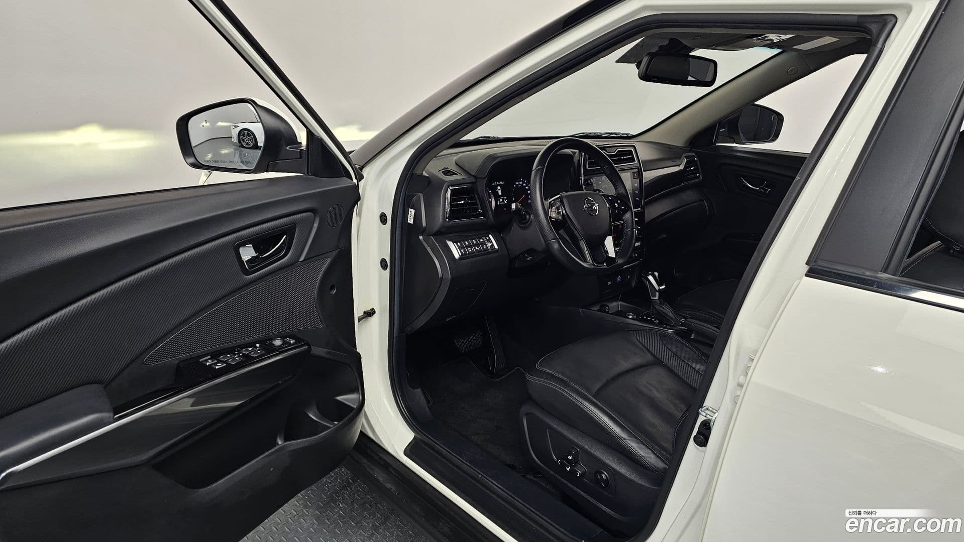 Main__Slider__Photo:TIBOLI KG_Mobility_Ssangyong 2022.6-9