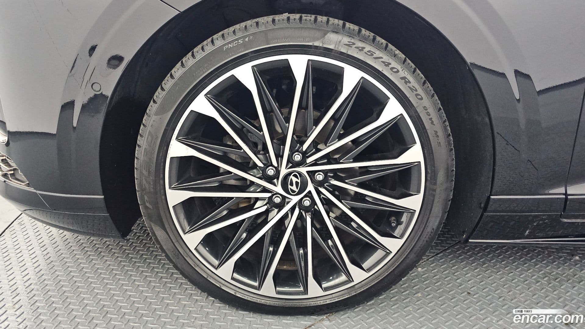 Main__Slider__Photo:Grandeur Hyundai 2023.6-4