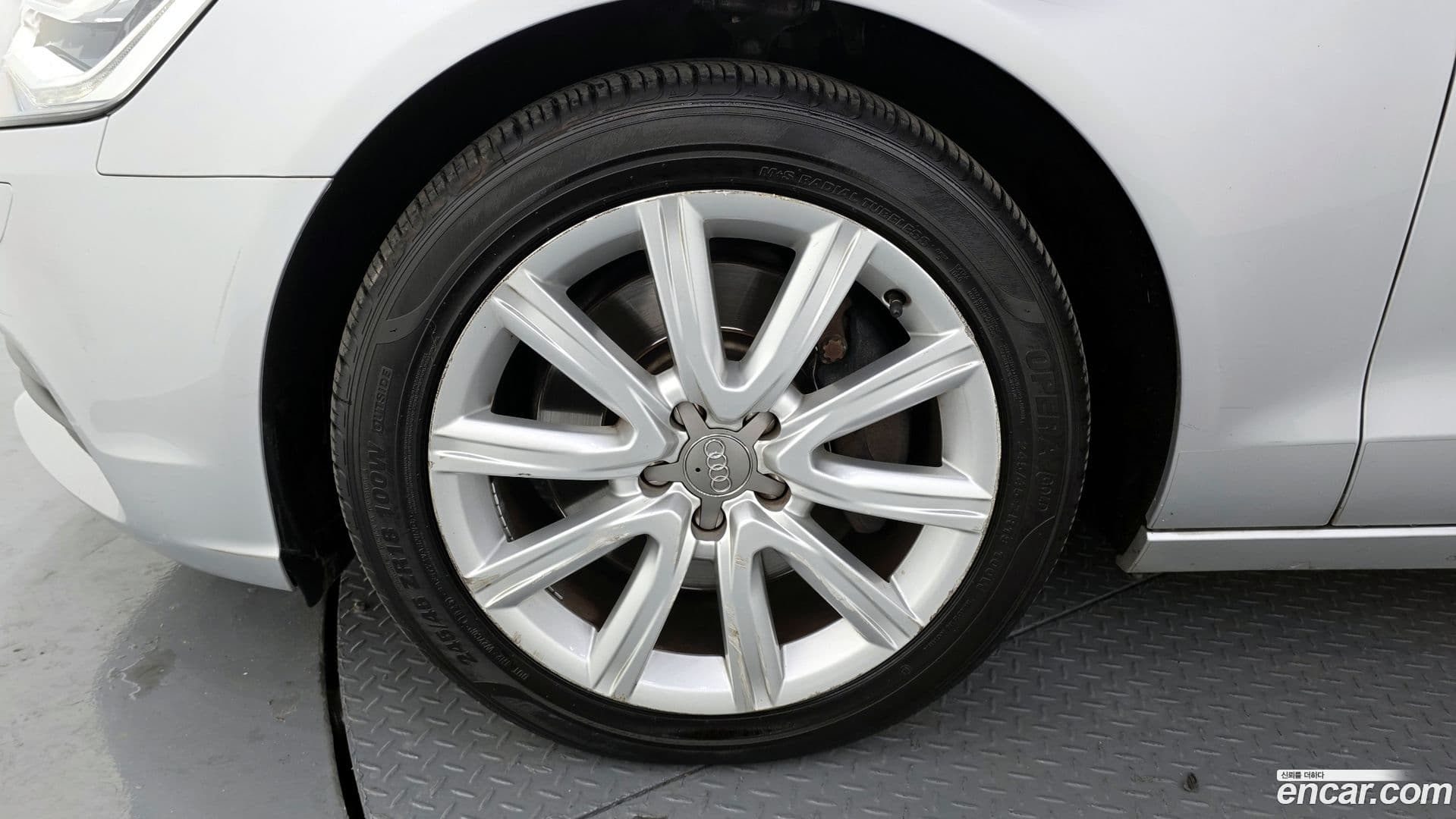 Main__Slider__Photo:A6 Audi 2012.9-4