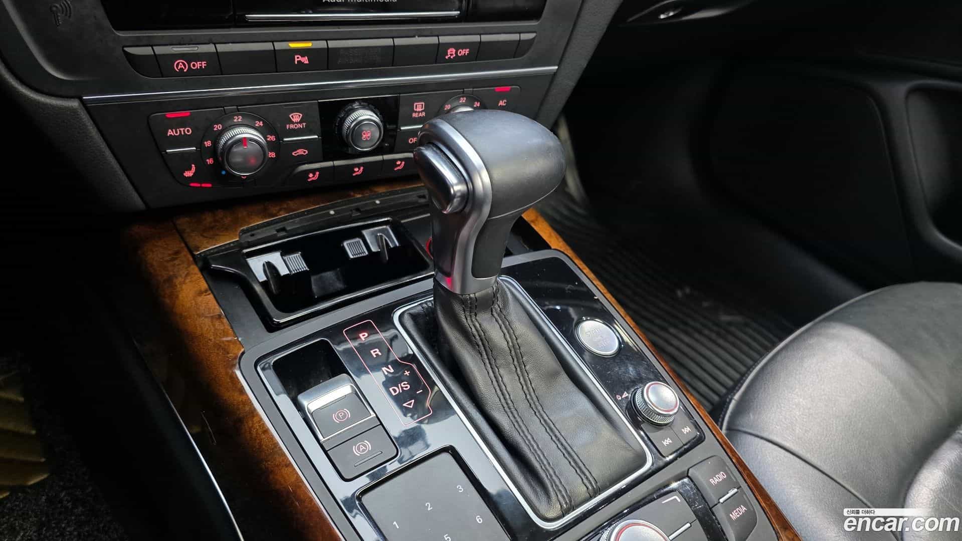 A6 Audi 2012.9-INNER-009