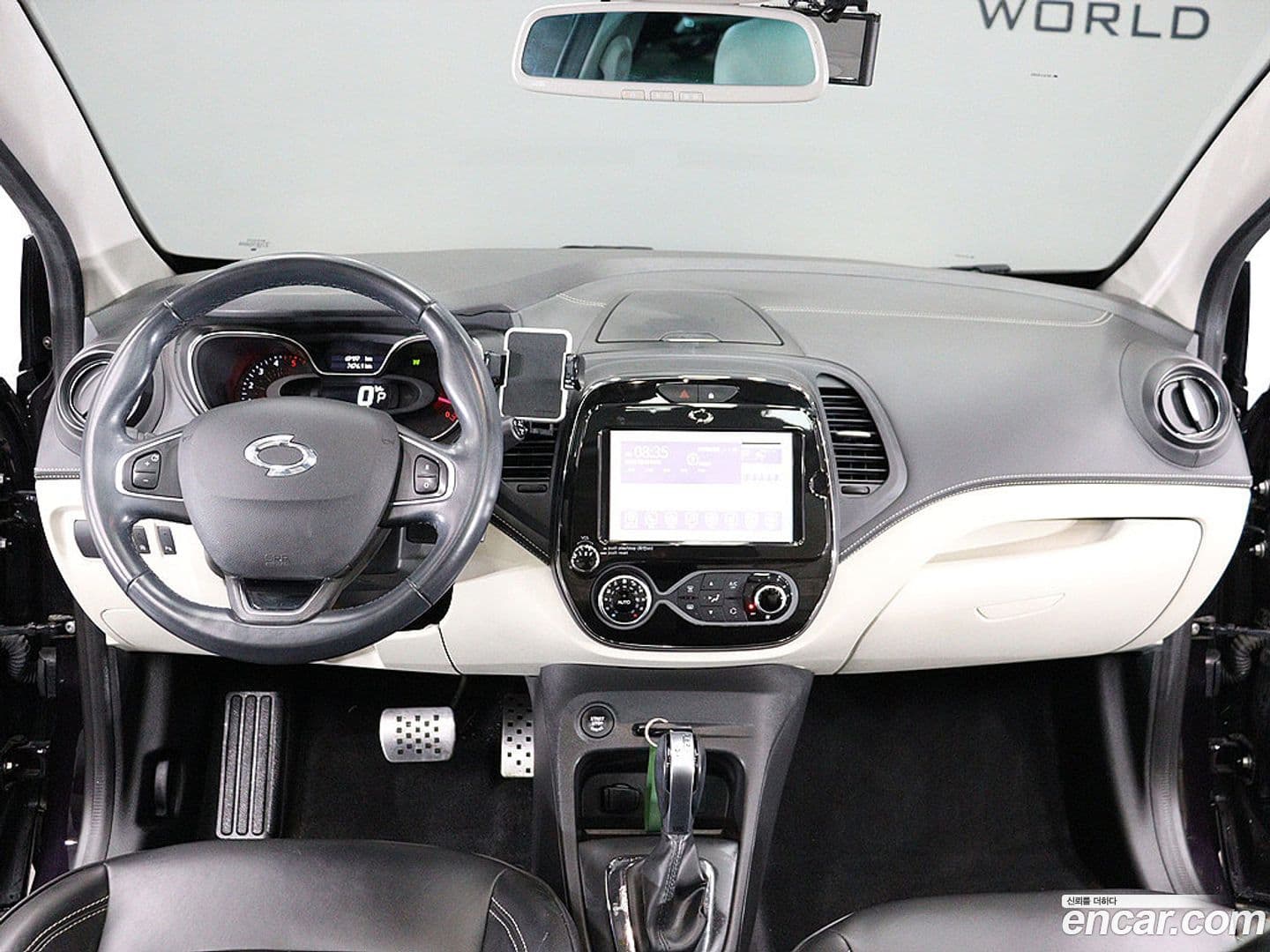 Main__Slider__Photo:QM3 Renault-KoreaSamsung 2019.4-6