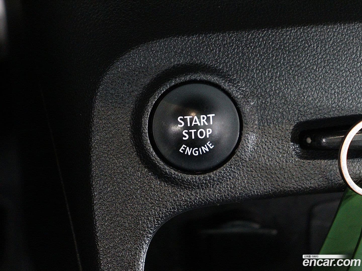 Main__Slider__Photo:QM3 Renault-KoreaSamsung 2019.4-14