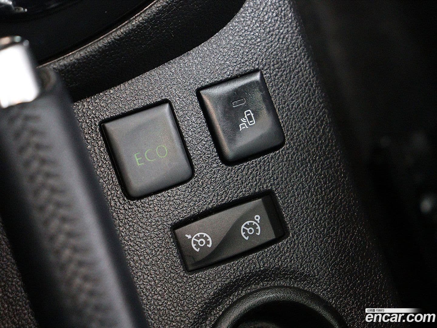 Main__Slider__Photo:QM3 Renault-KoreaSamsung 2019.4-15