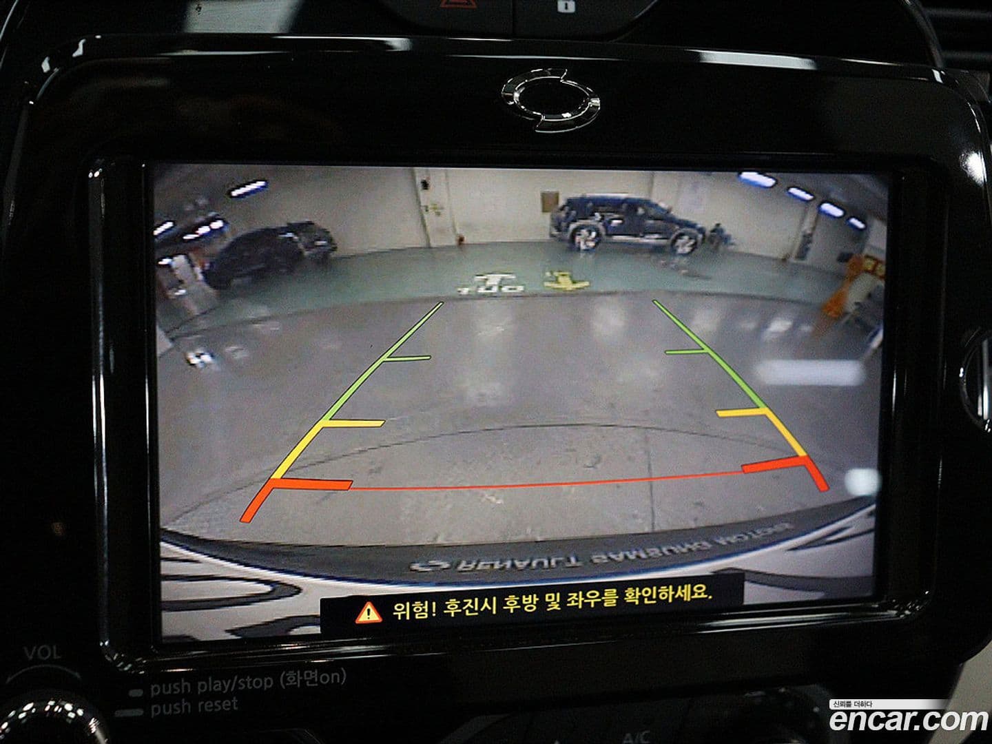 Main__Slider__Photo:QM3 Renault-KoreaSamsung 2019.4-18