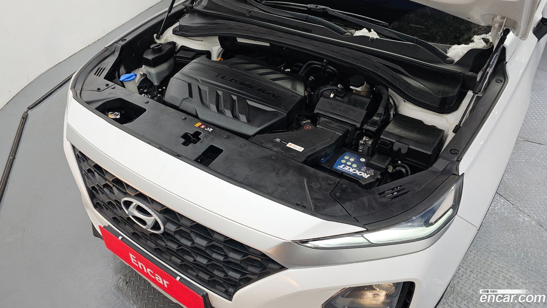 Main__Slider__Photo:Santafe Hyundai 2018.4-5