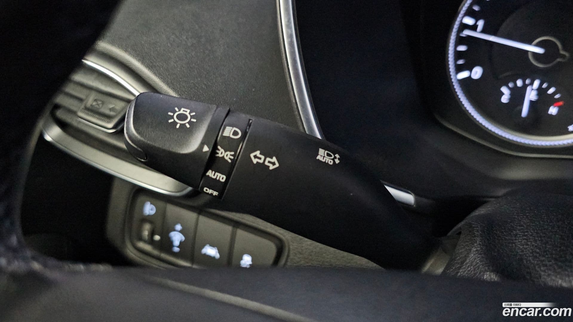 Main__Slider__Photo:Santafe Hyundai 2018.4-14