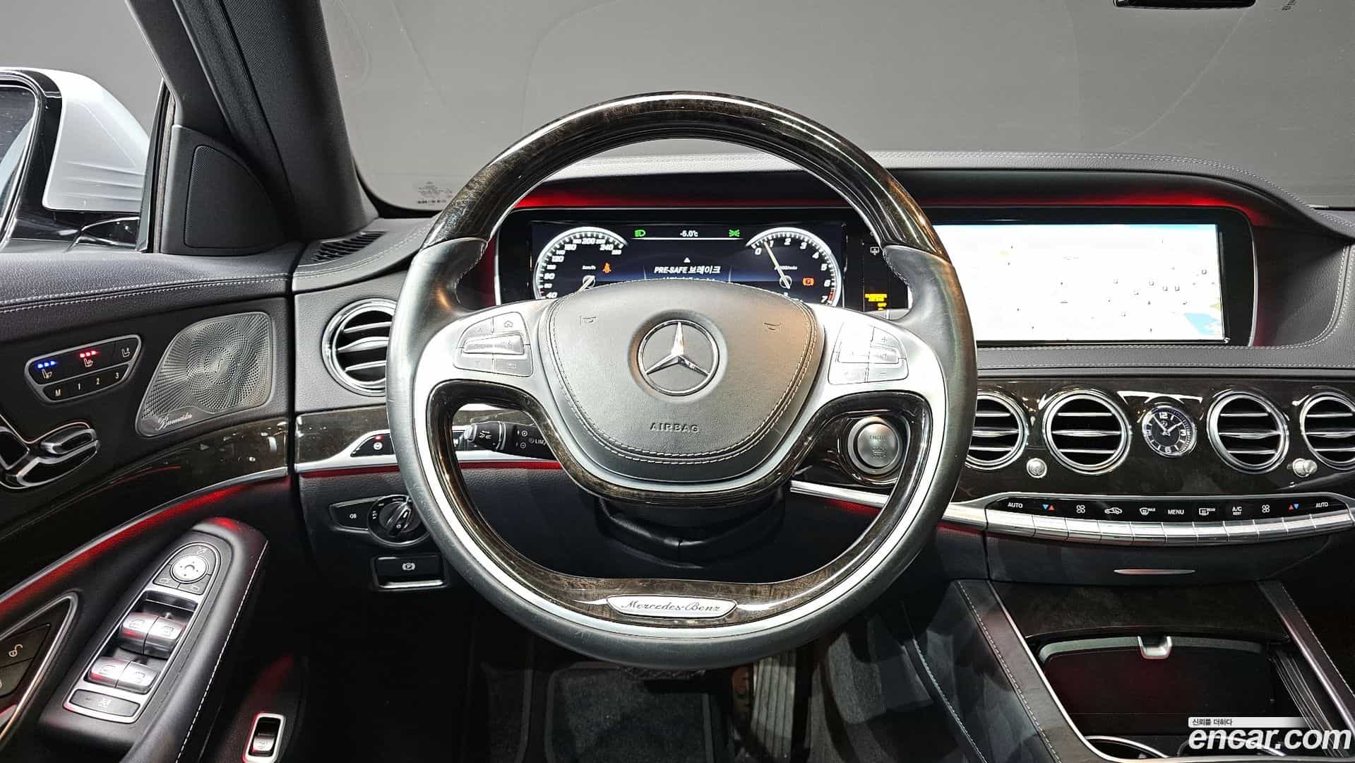S-Class Mercedes-Benz 2015.1-OPTION-017