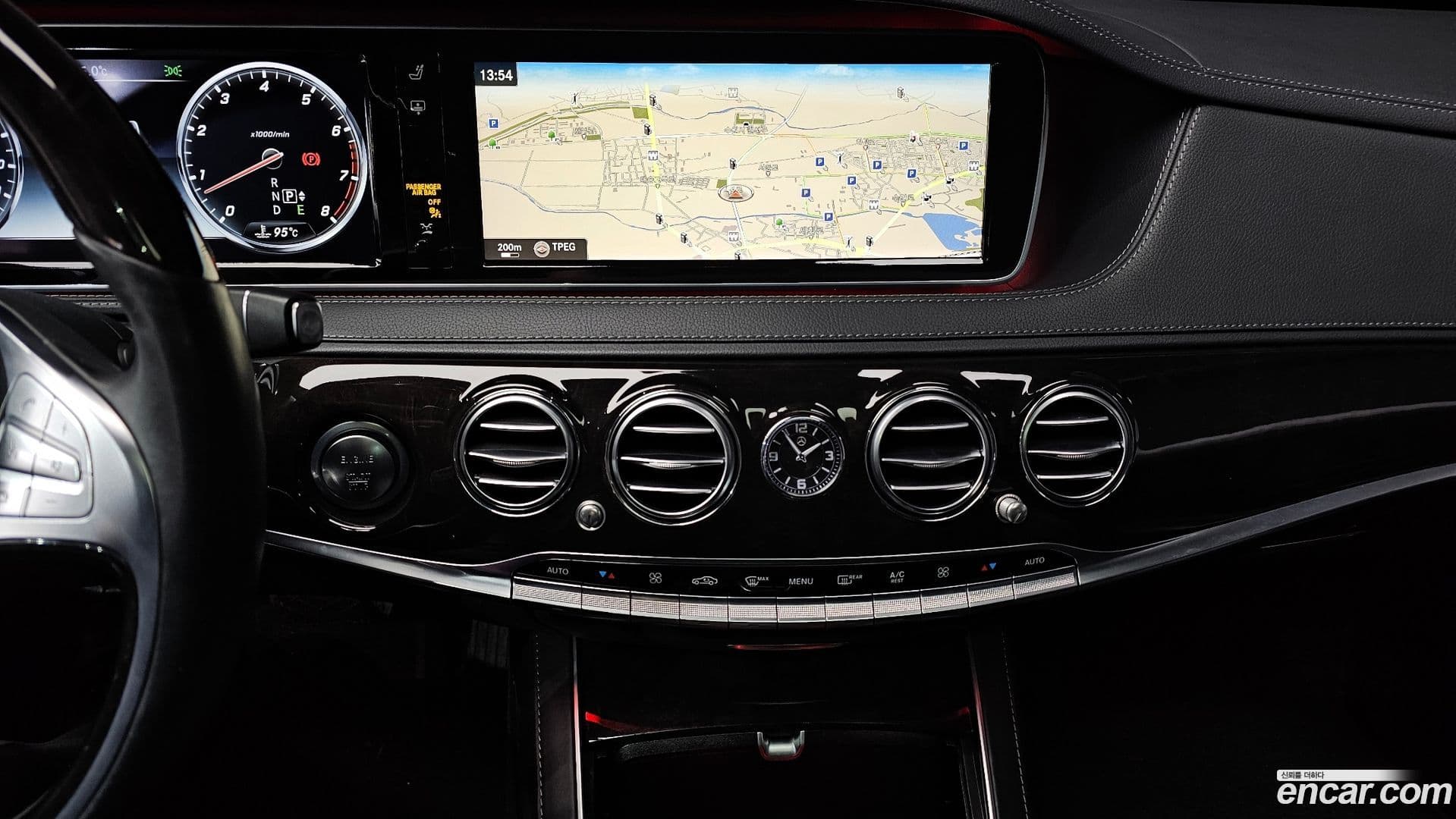 Main__Slider__Photo:S-Class Mercedes-Benz 2015.1-13