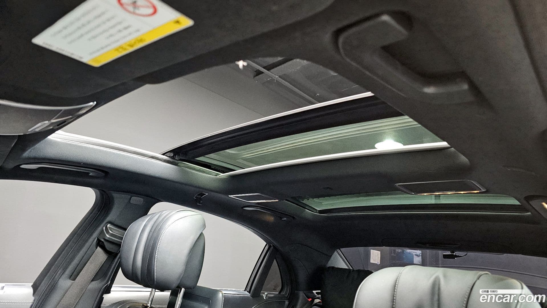 Main__Slider__Photo:S-Class Mercedes-Benz 2015.1-17