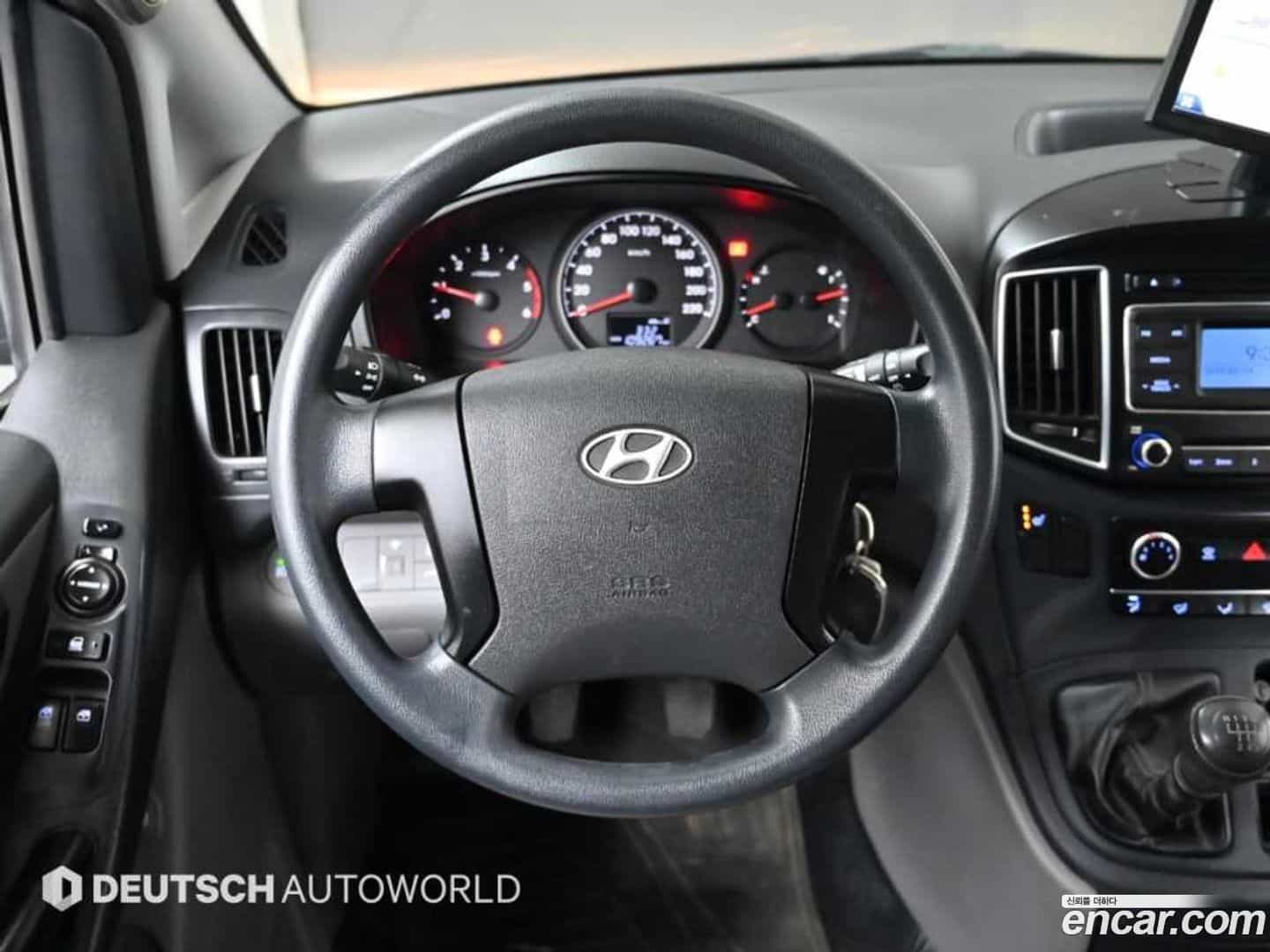 Starex Hyundai 2016.6-OPTION-017