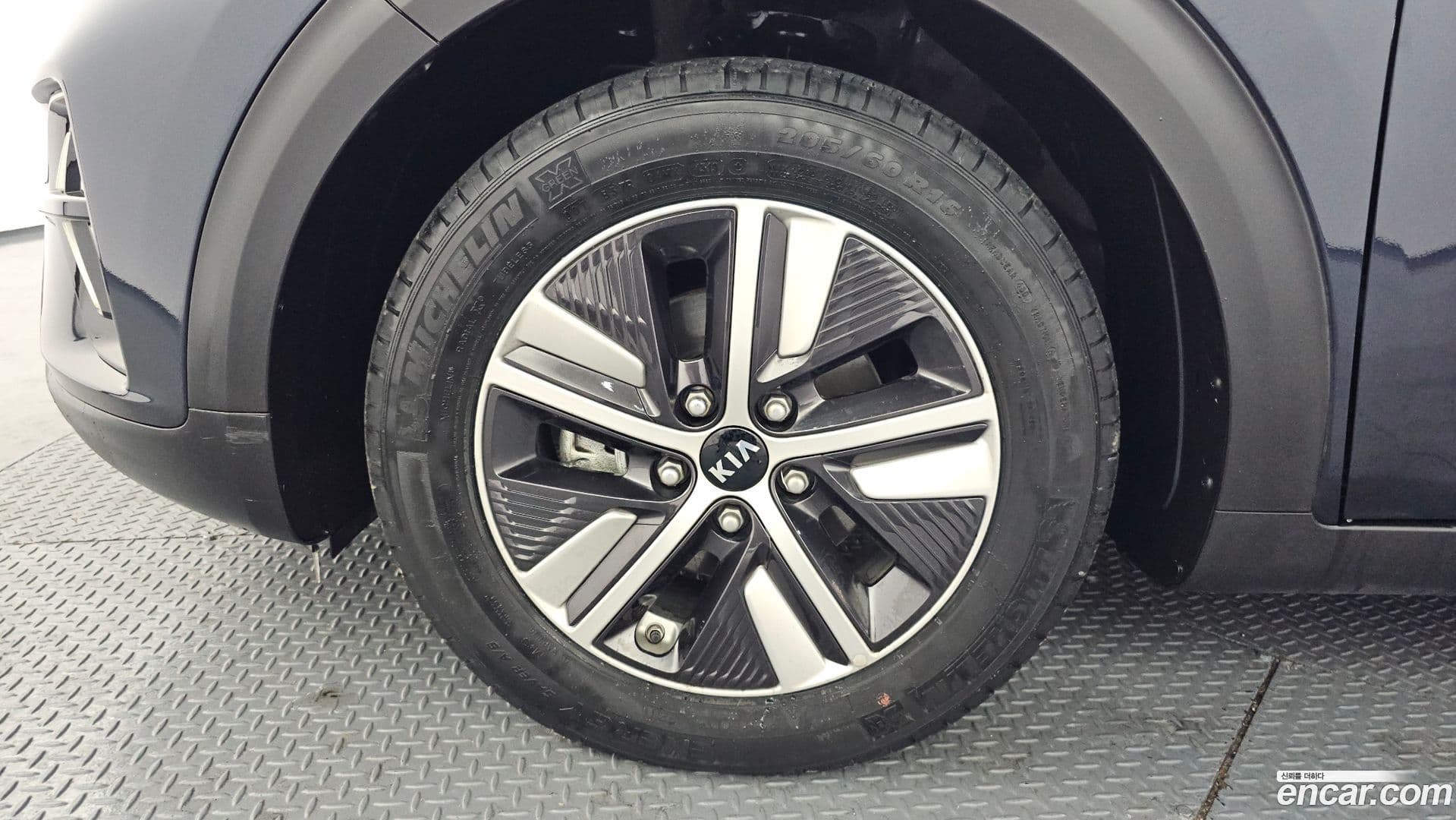 Main__Slider__Photo:Niro Kia 2019.8-4