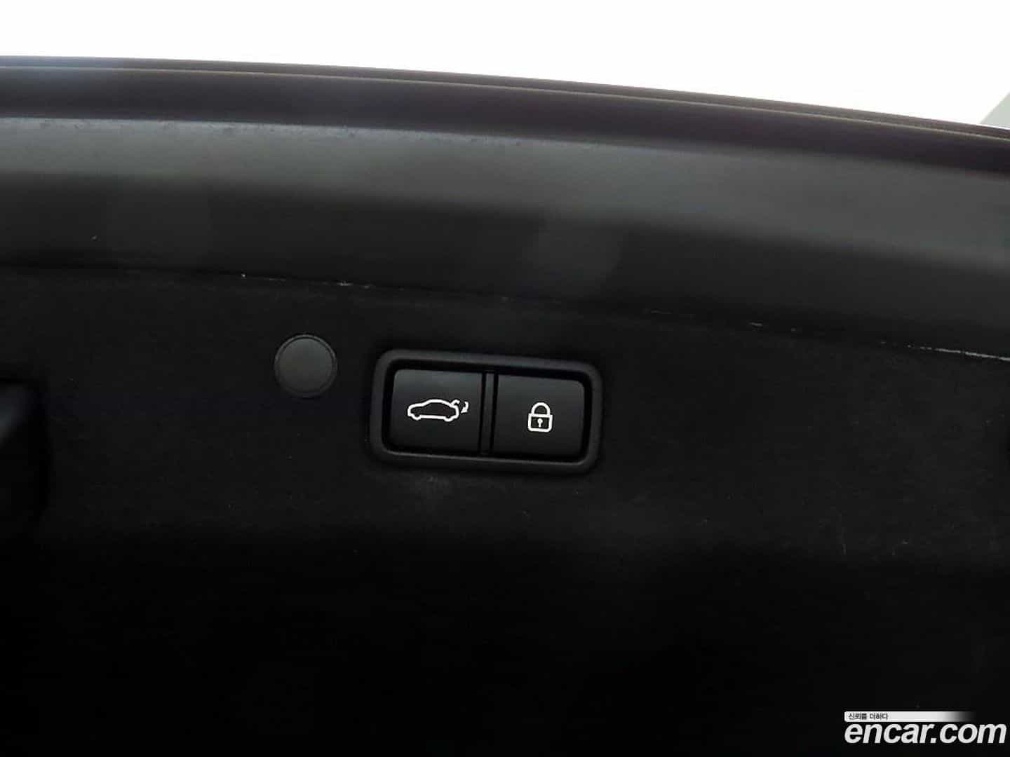 Grandeur Hyundai 2022.1-INNER-006