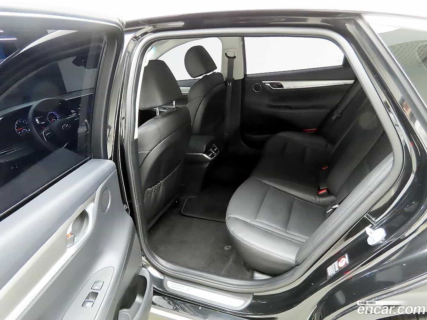 Grandeur Hyundai 2022.1-OPTION-019