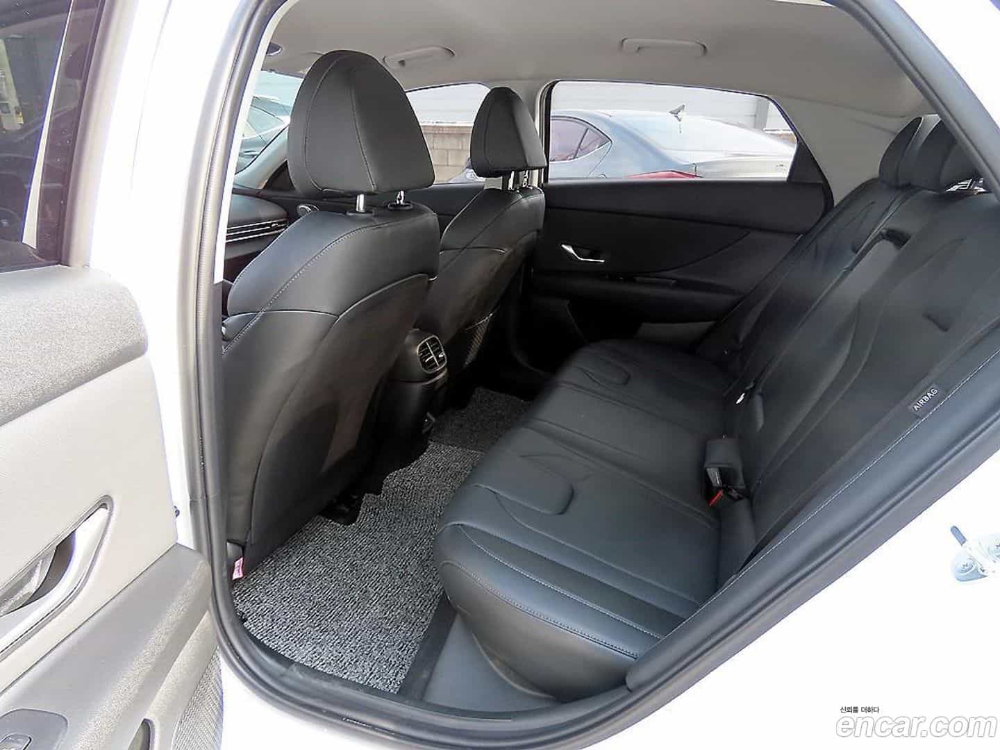 AVANTE Hyundai 2023.8-INNER-006